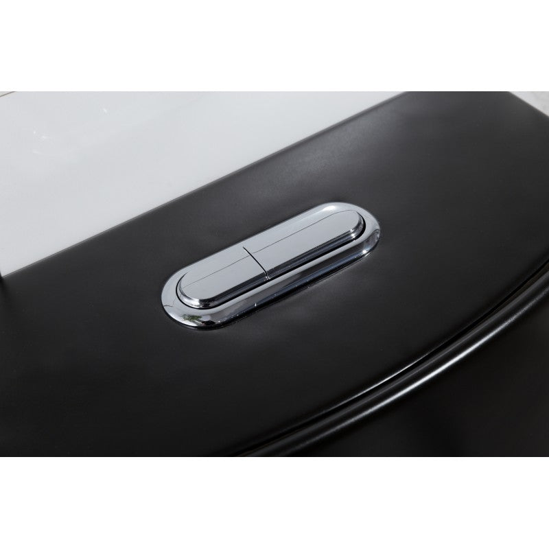 Mazu noire, Toilette monopièce