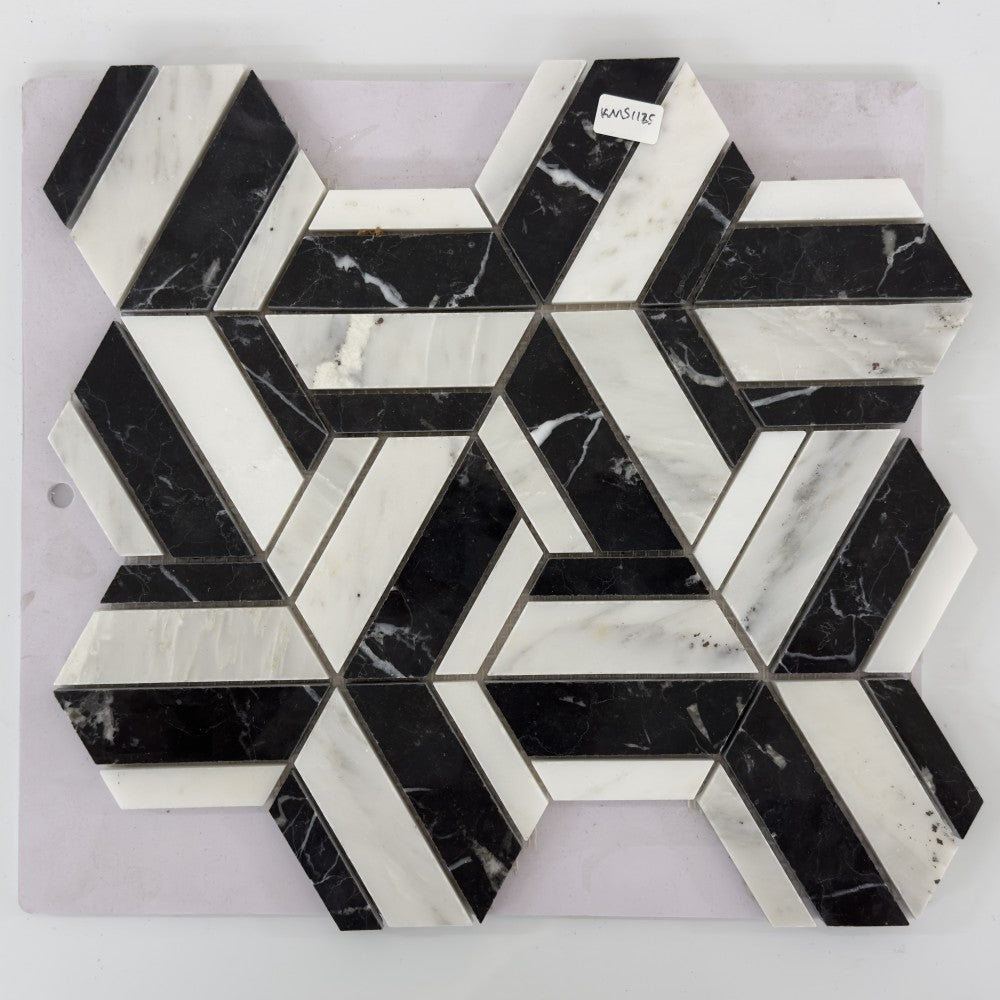 Mosaïque Marbre Noir – Étoile contrastée, salle de bain & cuisine